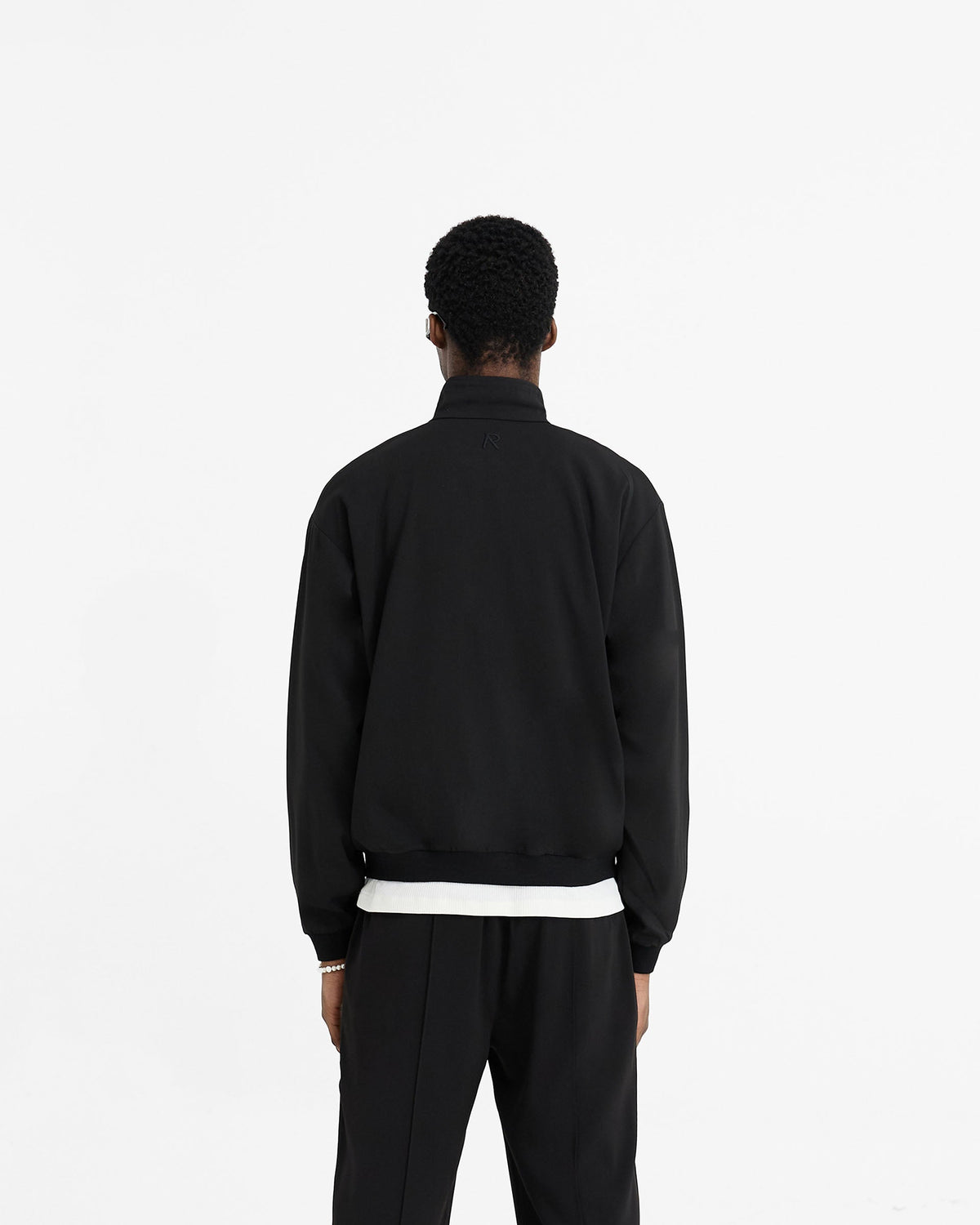 0022__0002_trackjacketblack7_TOPCROP_2d90daa1-a4ed-4cb8-a5d0-1c203ac7251f